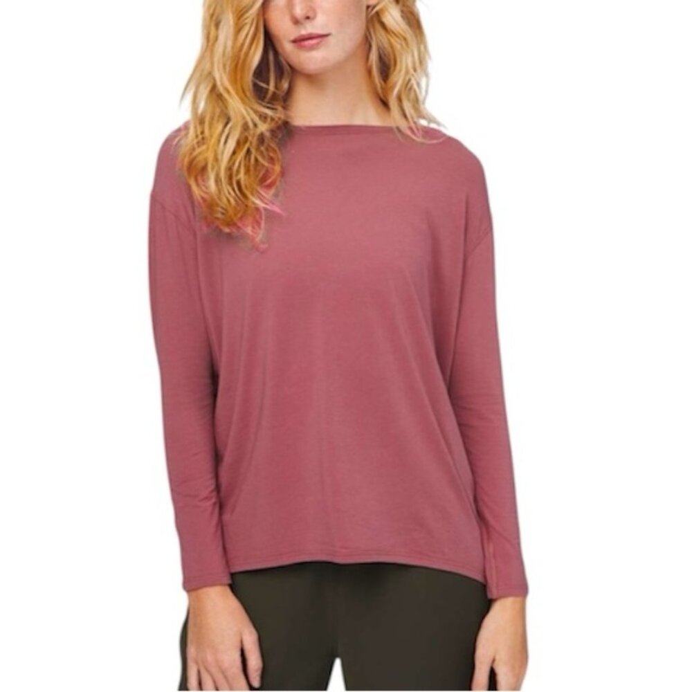 Lululemon Back In Action Long Sleeve